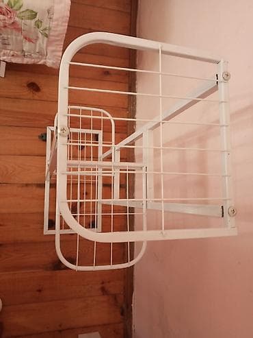 limon ağacı satışı: Hündürlüyü 90 sm
Dibçək saxlayan 
Ünvan Xırdalan — 6