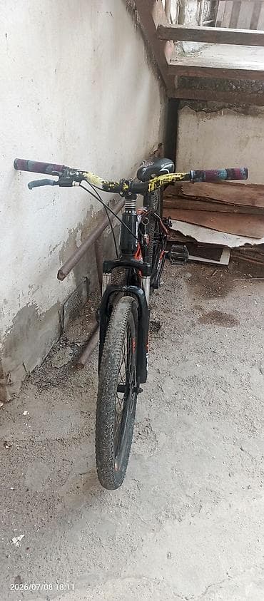 velosiped kameri: MTB tipli velosiped - Çərçivə: qara rəngli, idman üslubunda dizayn - — 6