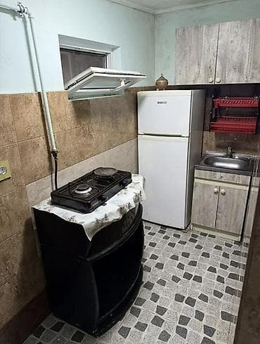 sarayda ilkin odenissiz evler: Qiymətə Bütün Komunal Wifi’də Daxildi. (250Azn). Şəkildə göründüyü — 3