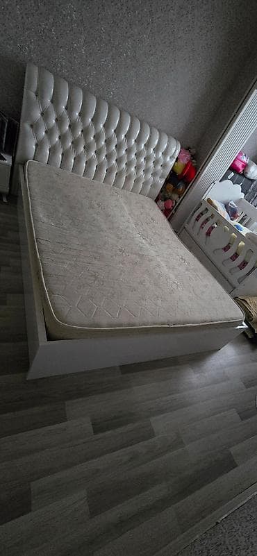 stenka mebeller: Matras 160×200 təcili satılır. 50 manat. Son qiymet — 4