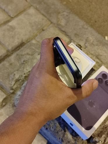 philips xenium 9@9h: IPhone 17 Pro Max, 256 GB, Deep Purple, Face ID — 5