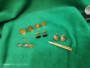 xari bulbul yaxa sancagi: Qədimi zaponka ve qalstuk prişepka qiymət cutu 18 aznden 40 azn — 2