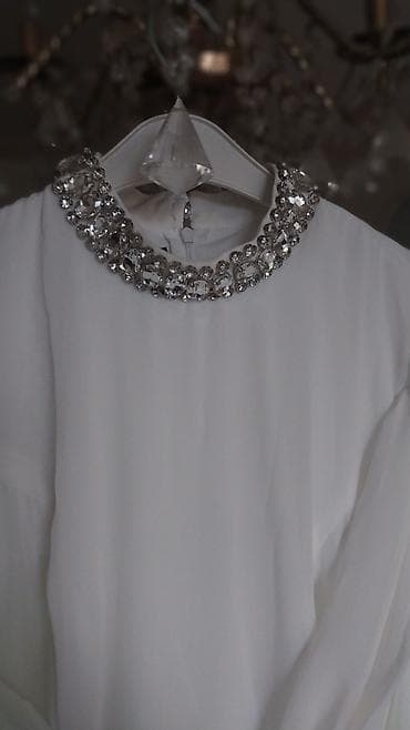 Женская одежда: TOY DONU TƏZƏDİR 70.AZN RAZMER 42 — 2