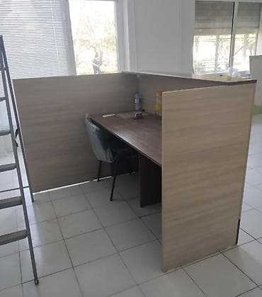 Ofis dolabları: Ofis mebelləri dəsti Tərkib:4ədə stol,1ədəd resepşin stolu,1ədəd rəf — 2