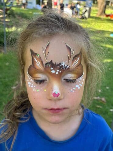 Gözəllik Salonları: Üz boyama xidməti Rəngarəng və yaradıcılıq dolu üz boyama ilə — 4