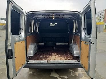 berde muhafize isi: Salam şəxsi maşınımla sürücü işi axtarıram sürücülük təcrübəm 10 ildən — 2