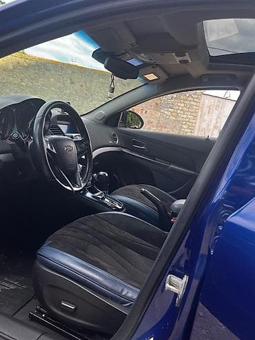 cruze 2012: Chevrolet Cruze: 1.4 l | 2012 il 300000 km Sedan — 8