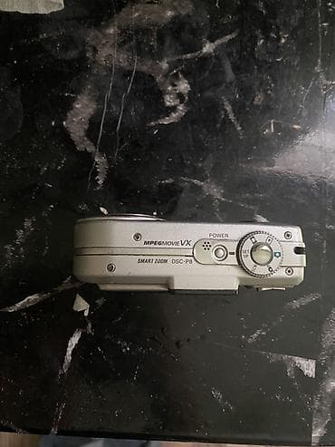 mp 3 player: Satılır: Sony Cyber-shot DSC-P8 rəqəmsal fotoaparat (retrocamera) - — 5