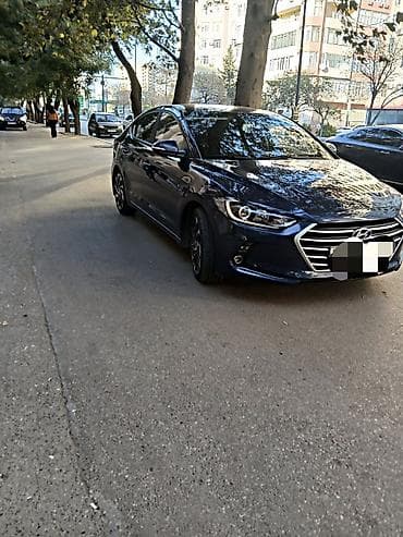 kia rio 2020: Hyundai Elantra: 1.6 l | 2018 il Sedan — 8