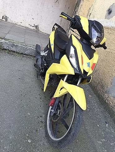 işlənmiş mapet: Moped/scooter – sarı-qara rəngli şəhər modeli Texniki xüsusiyyətlər — 2