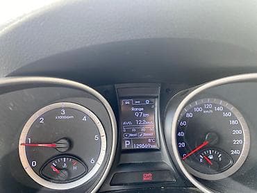 muherrik yagi: Hyundai Santa Fe: 2 l | 2014 il Ofrouder/SUV — 8