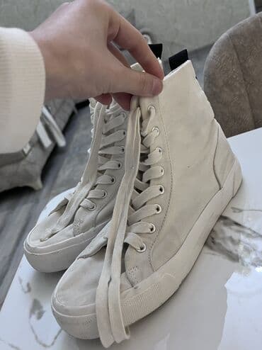 nike qaçış üçün qadın krossovkaları: Zara, Ölçü: 37, rəng - Bej, İşlənmiş — 1