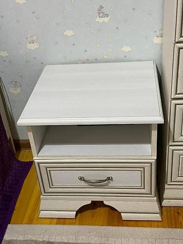 Oğlan və qız üçün, Təknəfərlik çarpayı — 4