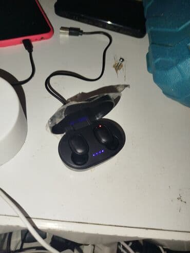 qulaqlıqlar: Simsiz (Bluetooth) Qulaqcıqlar, rəng - Qara — 1