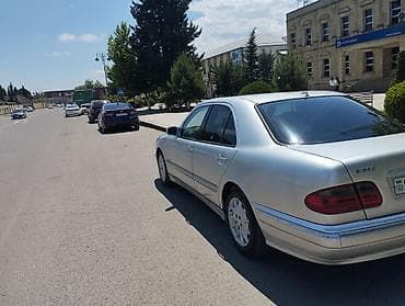 starter mersedes: Mercedes-Benz E 270: 2.7 l | 2001 il Sedan — 3