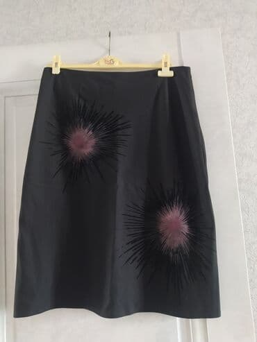 çiçəkli ətəklər: Her ölcude maraqlı yübkalar. Şekillerde normal görünmeye bilər ancaq — 9