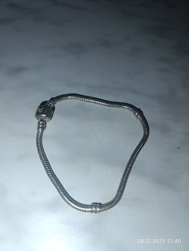 Pandora üslubunda gümüş rəngli charm qolbaq əsaslığı - Material