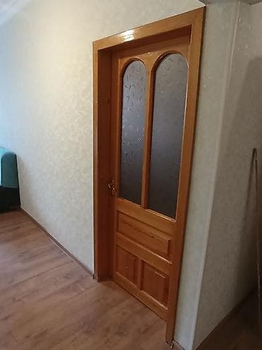 Sendviç panellər: Qonaq otağı üçün İşlənmiş Otaq qapısı 90x200 sm Zamok ilə, Ünvandan götürmə — 1