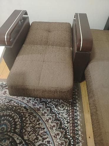 divan krislo: Divan kreslo . acilir. Bine . Qiymet 300 manat. Zehra.x m — 4