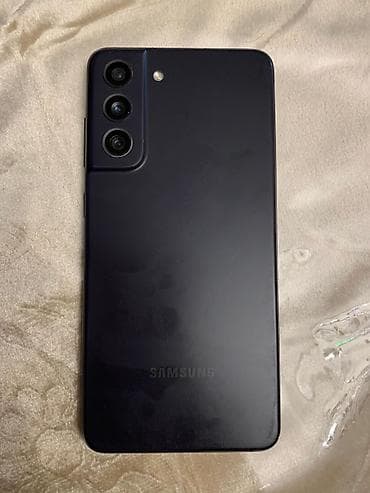 lg dvd player: Samsung Galaxy S21 FE — 4