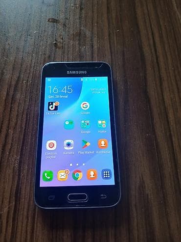 samsung a31 ekran: Samsung Galaxy J1 2016, 8 GB, rəng - Qara, İki sim kartlı — 6