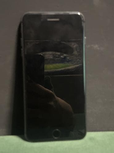 samsung tab e: IPhone 7 Plus, Qara, Qırıq — 2