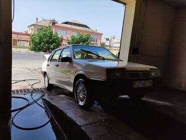 xanımlar ucun maşınlar: VAZ (LADA) 21099: 1.5 l | 1996 il 383000 km Sedan — 5