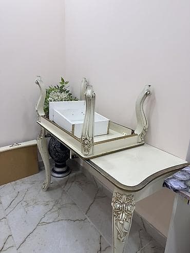 Mebel dəsti – 3 ədəd iş/kompüter masası - Klassik naxışlı