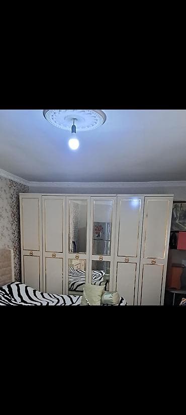 qız ucun yataqlar: İkinəfərlik çarpayı, Dolab — 2