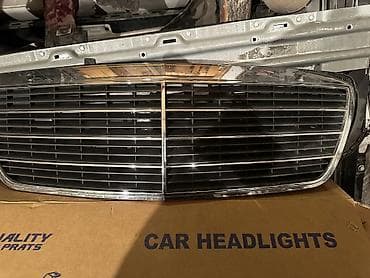 bmw e39 arxa bufer: Mersedes210 2000 2001 ön radiator barmaqlığı Ablisofka - İkili — 2