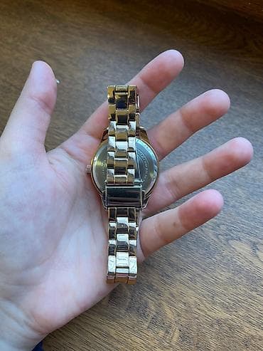 qizil sat: Qol saatı, Curren, rəng - Qızılı — 4