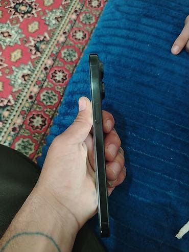 iphone dubay 15: IPhone 15 Pro Max, Gümüşü, Face ID — 2