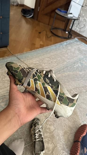 krosovkalar: Məhsul: Adidas x A BATHING APE (BAPE) kramponları – kamuflyaj dizayn — 1