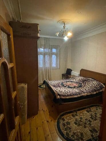 4 mikrorayon satilan menziller: Bakı, 3 otaqlı, Köhnə tikili, 80 kv. m — 9