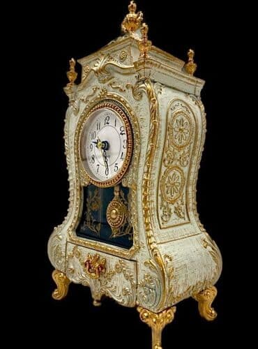 вешалки напольные для одежды деревянные дорогие: Настольные часы — 1