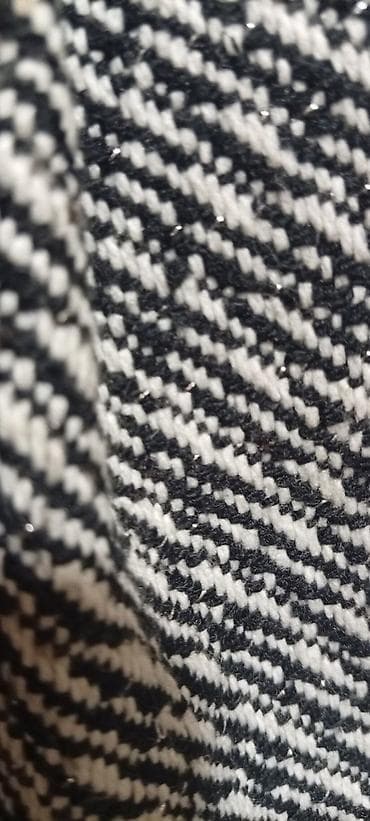 İki hissəli qadın dəsti – jaket və ətək - Brend: Chanel (etiketdə — 3