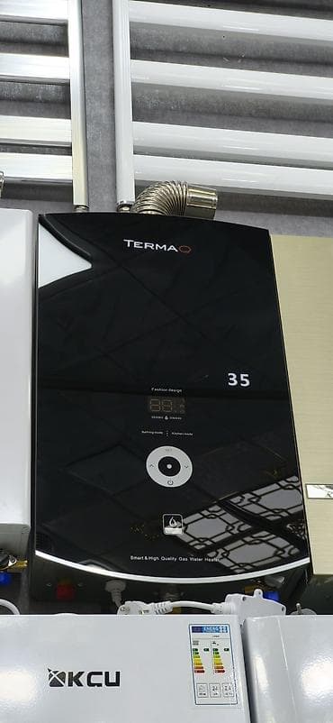 Aristonlar: TERMAQ qazla işləyən su qızdırıcısı - Qara şüşə ön panel, müasir — 1