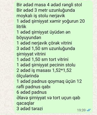 Bir ədəd masa, 4 ədəd rəngli stol, 3 metrlik moykalı iş stolu