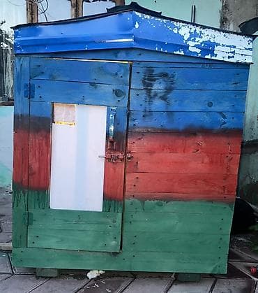 Taxta evcik / anbar qutusu - Material: qalın taxta lövhələrdən