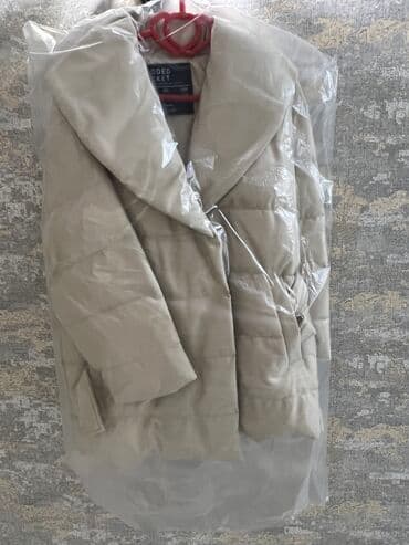 dəri jaket: Stradivarusdan alınıb 100AzN hec geyinilneyib. Yenidir satılır 30 azn — 2