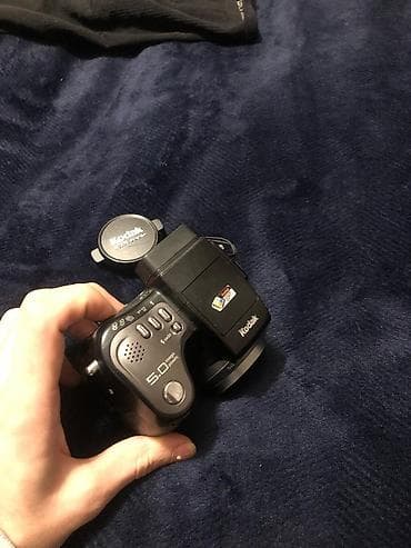 video kartı: Kodak EasyShare Z7590 rəqəmsal fotoaparat - 5.0 megapiksel həll (üst — 2