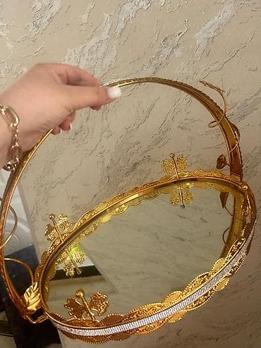Dubaydan alinib, baha qiymete. 25 azn satilir cox gozeldir gorunusu