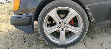 фургоны категории б: Б/у Колесо 245 / 40 / R 18, 5 Болтов — 2