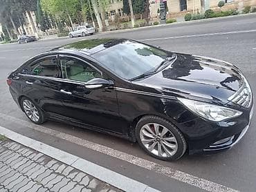 tra: Hyundai Sonata – sedan, qara rəng. - Kuzov: aerodinamik xətlər, xrom — 3