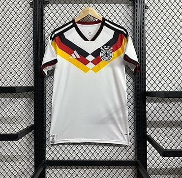 futbol: •Ölçüləri var❗️ •Metrolara çatdırılma ödənişsizdir❗️ •Orijinalla 1’ə — 5