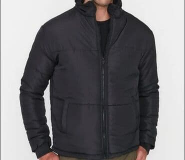 пальто зимнее: Hec bir defekti yoxdu — 1