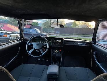 Продажа авто: Lada sedan – klassik model - Kuzov: 4 qapılı sedan, ağ rəng - Salon — 3