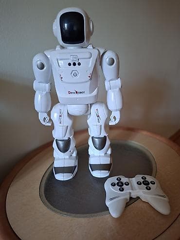 Robotlar və transformerlər: Uzaqdan idarə olunan Devo Robot oyuncağı - Model: Devo Robot (ağıllı — 1