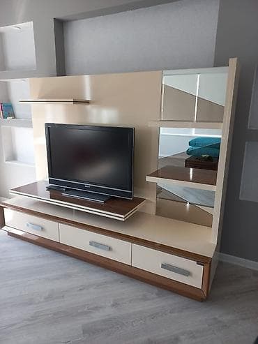 İşlənmiş, Düz TV altlığı, Polkalı, Laminat, Türkiyə