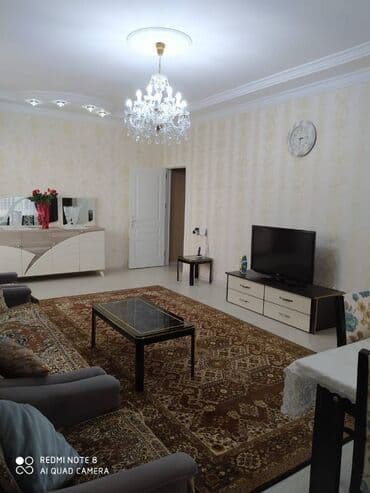 разин: 3 otaqlı, Yeni tikili, 120 kv. m — 1